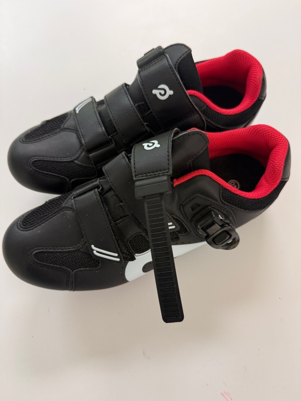 Peloton Black and Red Kids Cycling Shoes with Ratchet Strap